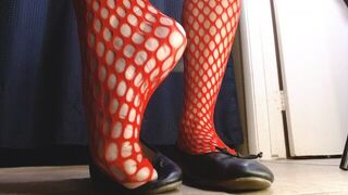 Red Fishnets Ballet Flats Shoeplay Dipping Toe Wiggling - porn video
